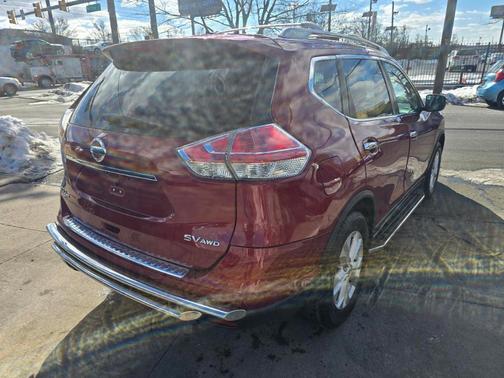 2016 Nissan Rogue SV