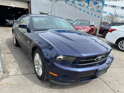 Blue 2012 Ford Mustang V6