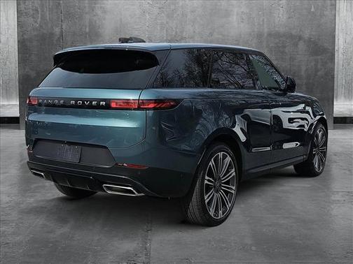 2025 Land Rover Range Rover Sport SE