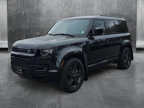 2025 Land Rover Defender 110 P400 X-Dynamic SE
