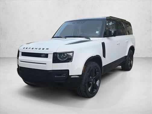 2025 Land Rover Defender 130 P400 X-Dynamic SE
