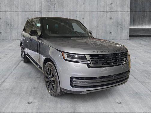 2025 Land Rover Range Rover P530 SE