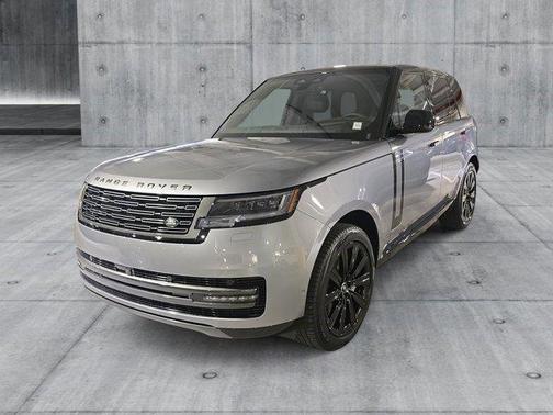 2025 Land Rover Range Rover P530 SE