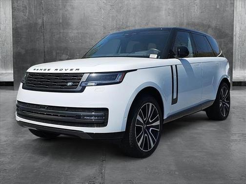2025 Land Rover Range Rover P530 SE