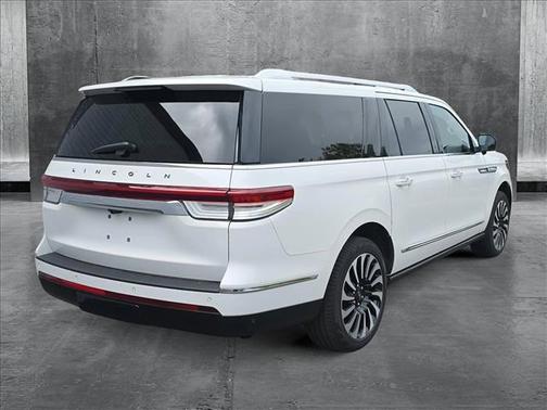 2024 Lincoln Navigator Black Label
