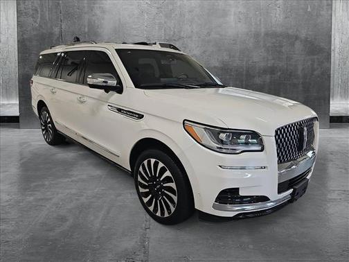 2024 Lincoln Navigator Black Label