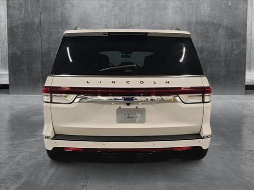 2024 Lincoln Navigator Black Label