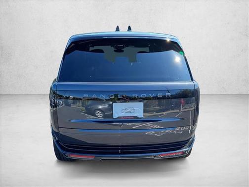 2025 Land Rover Range Rover P400 SE 7 Seat