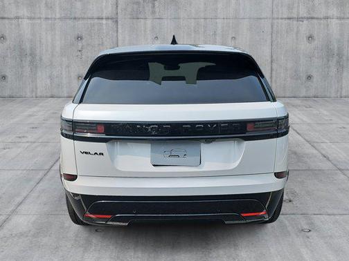 2026 Land Rover Range Rover Velar P250 SE R-Dynamic
