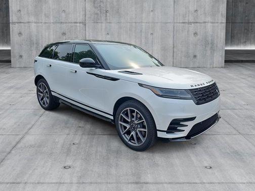 2026 Land Rover Range Rover Velar P250 SE R-Dynamic