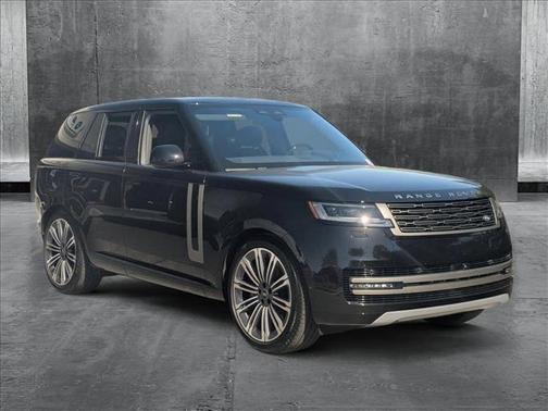 2025 Land Rover Range Rover P530 SE