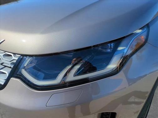2023 Land Rover Discovery Sport SE