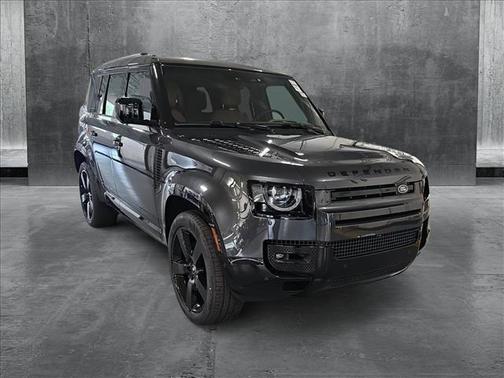 2025 Land Rover Defender 110 P400 X-Dynamic SE