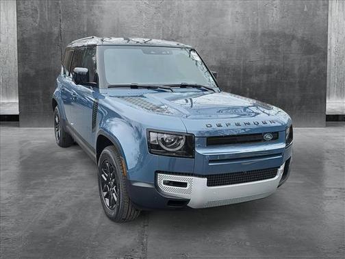 2025 Land Rover Defender 110 P400 S