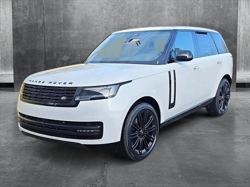 2025 Land Rover Range Rover P530 SE