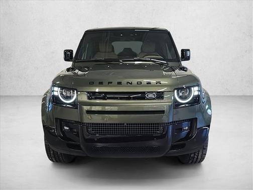 2026 Land Rover Defender P400 X-Dynamic SE