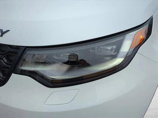 2024 Land Rover Discovery P300 Dynamic SE