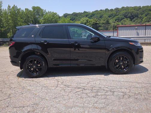 2024 Land Rover Discovery Sport Core S