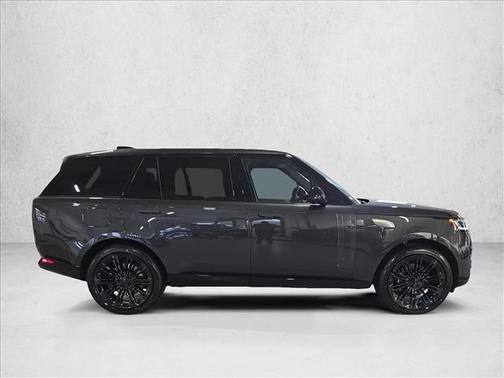 2026 Land Rover Range Rover P530 SE 7 Seat