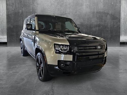 2025 Land Rover Defender 110 P400 X