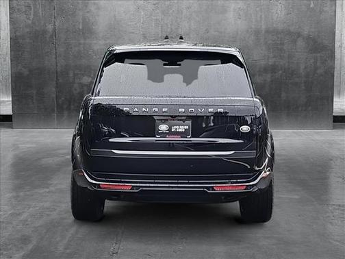2023 Land Rover Range Rover P400 SE