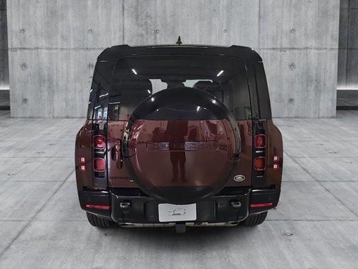 2023 Land Rover Defender 130 X-Dynamic SE