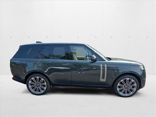 2024 Land Rover Range Rover P400 SE