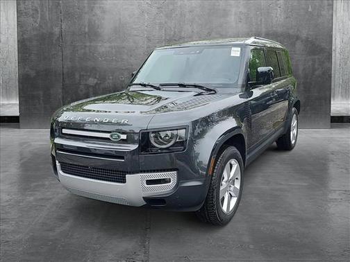 2025 Land Rover Defender 110 P400 S