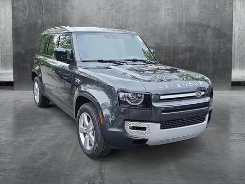2025 Land Rover Defender 110 P400 S