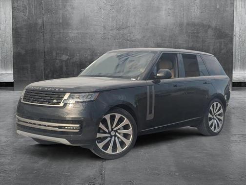2025 Land Rover Range Rover P400 SE