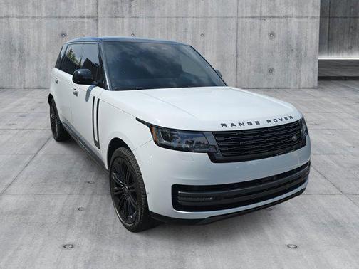 2024 Land Rover Range Rover P530 Autobiography
