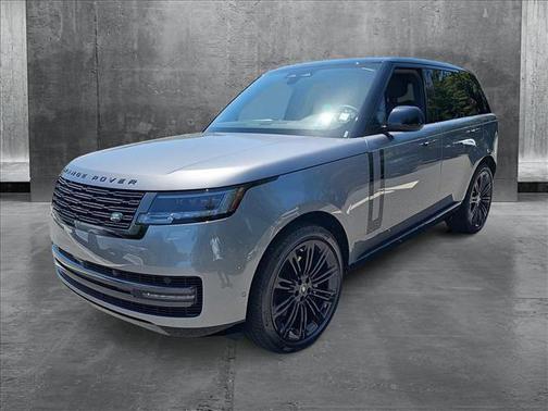 2025 Land Rover Range Rover P400 SE