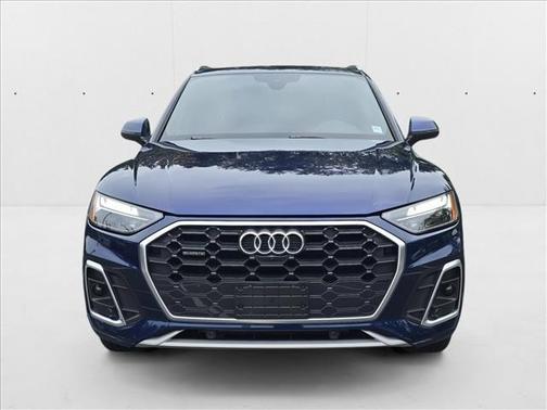 2022 Audi Q5 45 S line Premium Plus