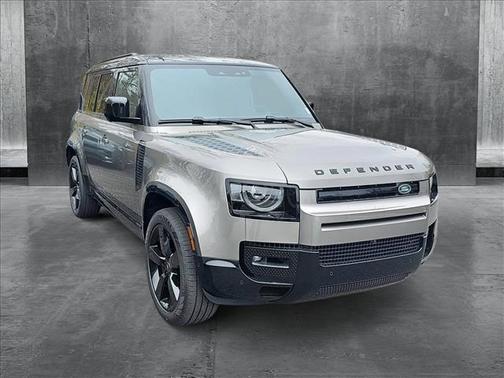 2025 Land Rover Defender 110 P400 X-Dynamic SE