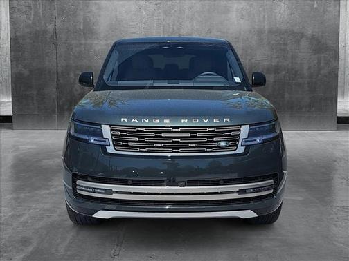2025 Land Rover Range Rover P530 SE 7 Seat
