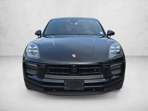2022 Porsche Macan S