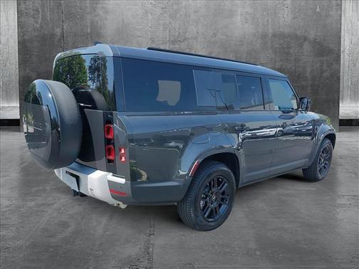 2025 Land Rover Defender 130 P300 S