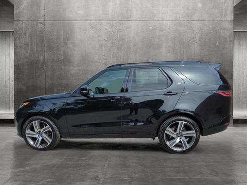 2023 Land Rover Discovery P360 Metropolitan Edition