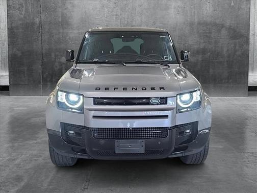 2023 Land Rover Defender 110 X-Dynamic SE