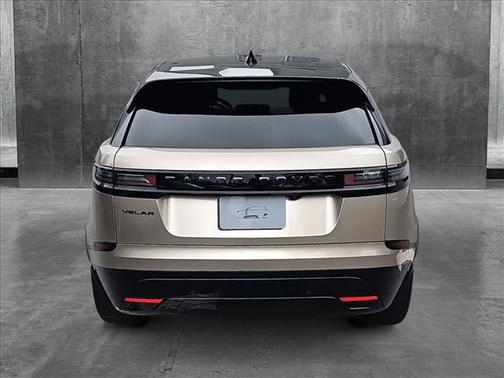 2026 Land Rover Range Rover Velar P250 SE R-Dynamic
