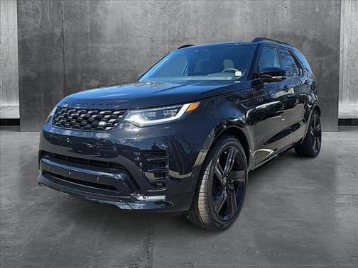 2025 Land Rover Discovery P300 Dynamic SE