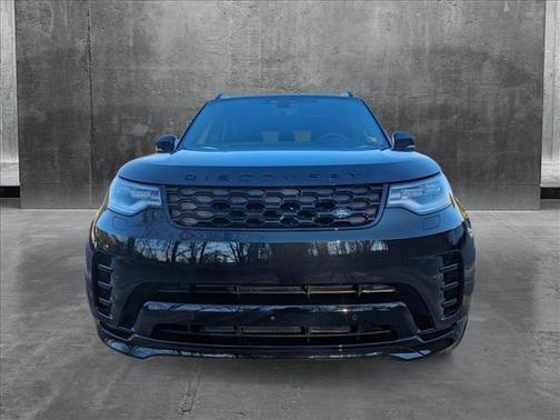 2024 Land Rover Discovery Dynamic SE