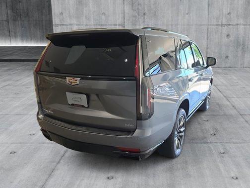 2022 Cadillac Escalade Sport