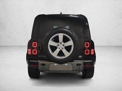 2023 Land Rover Defender 110 X-Dynamic SE