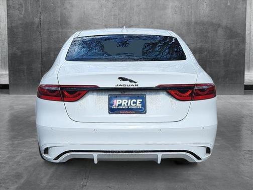2024 Jaguar XF R-Dynamic SE P250 AWD Automatic