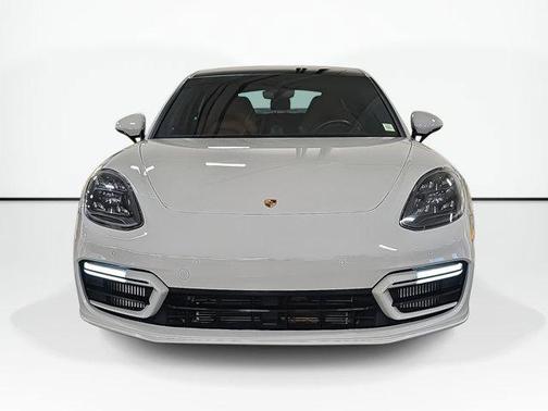 2021 Porsche Panamera GTS
