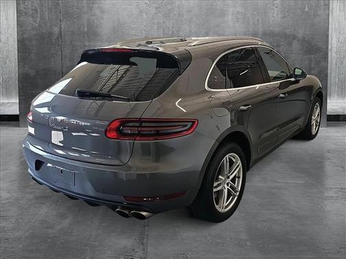 2015 Porsche Macan S
