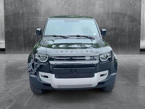 2025 Land Rover Defender 130 P300 S