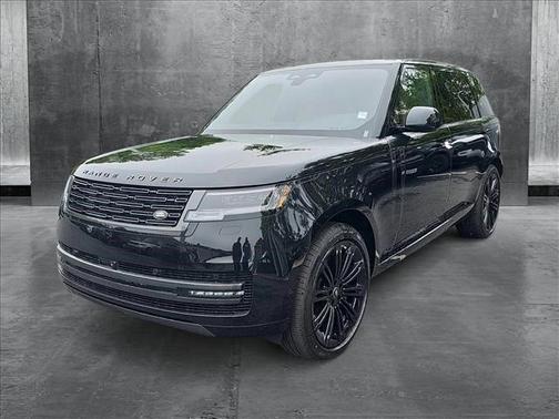 2025 Land Rover Range Rover P530 SE 7 Seat