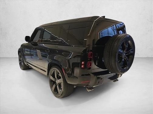 2025 Land Rover Defender 110 P500 X-Dynamic SE